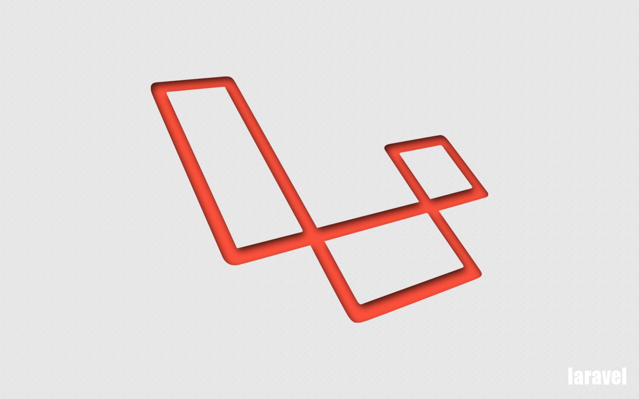 Top 10 Laravel Twitter Accounts to Follow for News