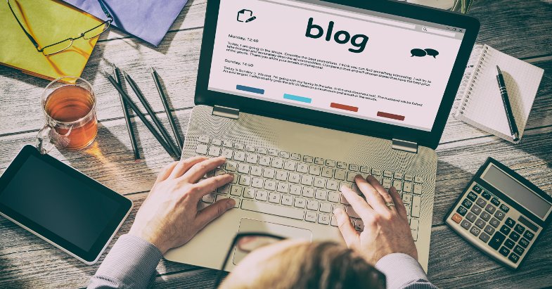 Online Blogging Concept 