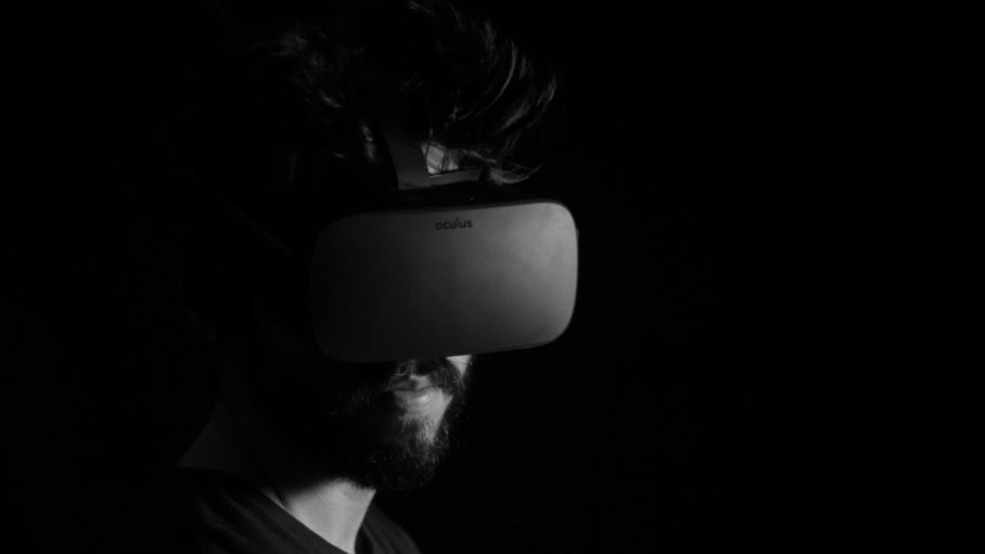 AR & VR- featured image