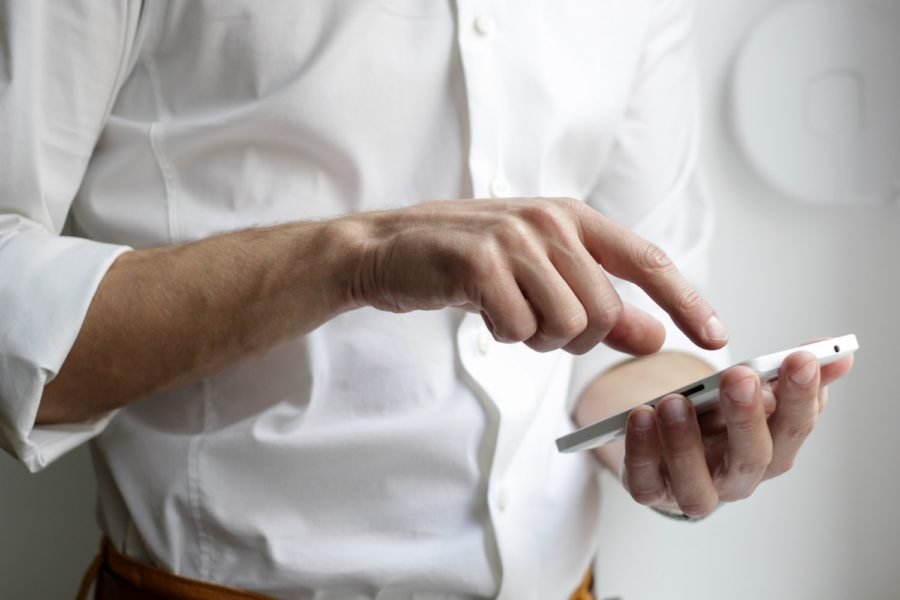 How to onboard the new customers the right way- featured image