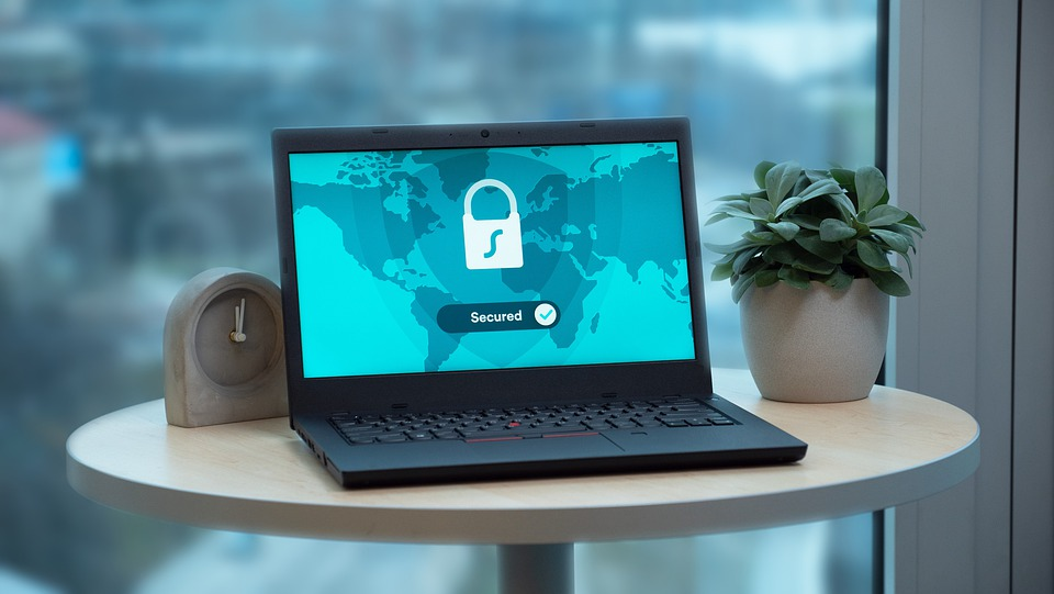 How to Protect Your Data by Using a VPN?