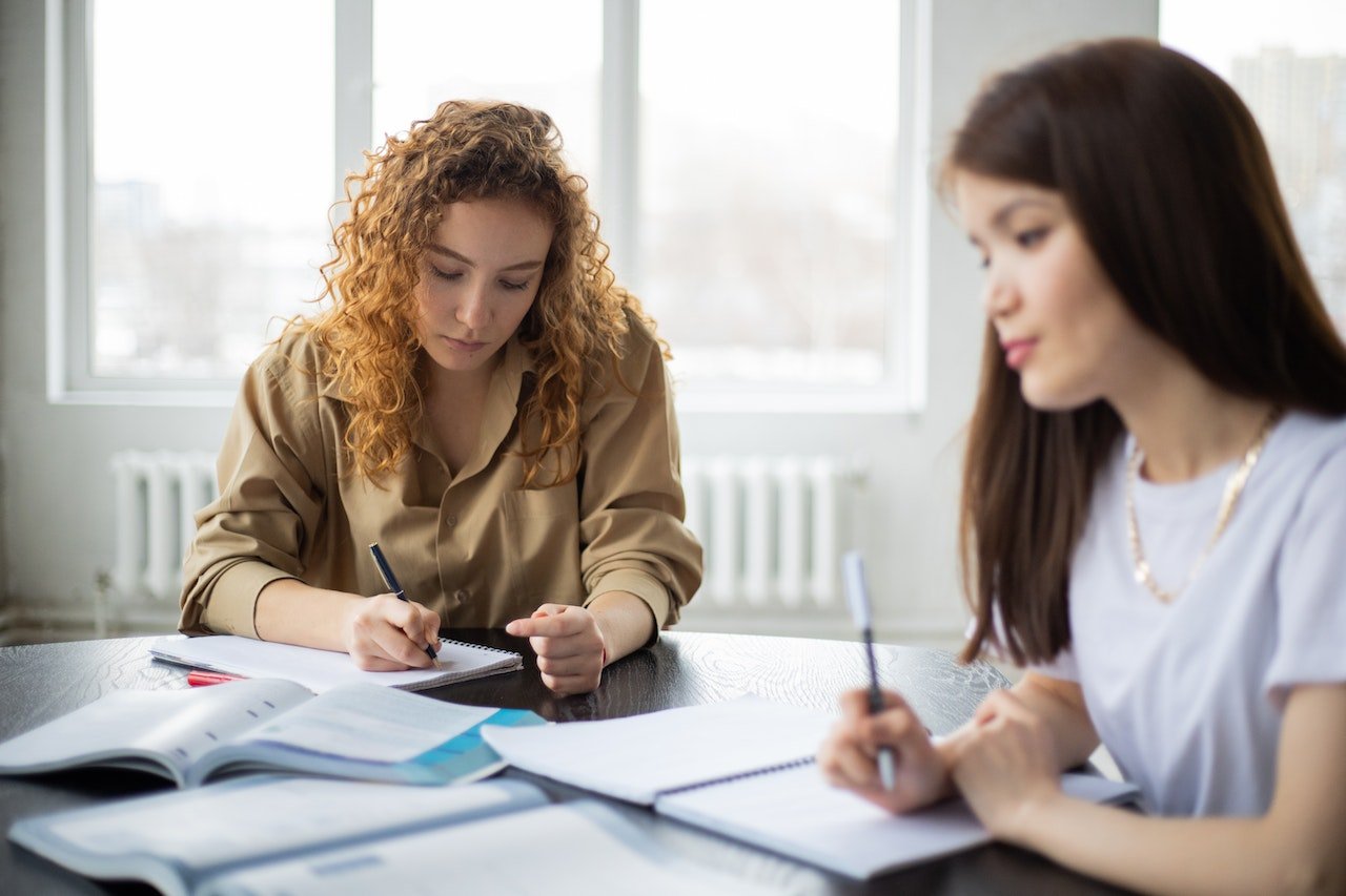 Advantages of Buying an Argumentative Essay for Sale
