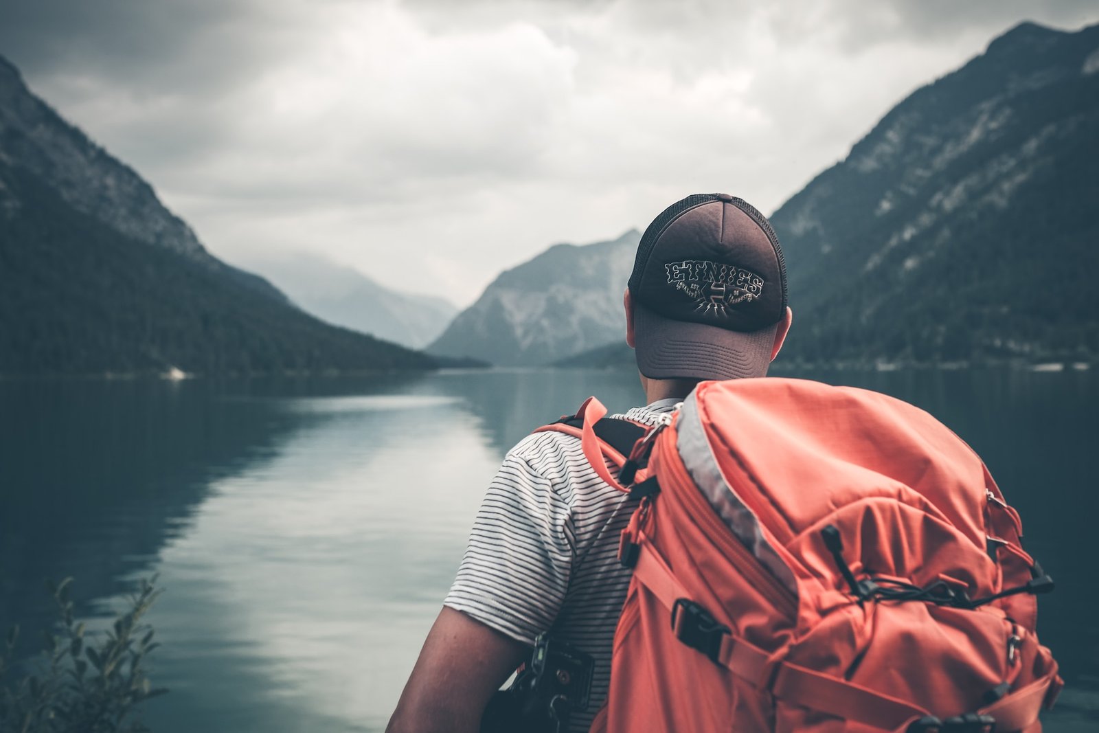 hacks for student travelers